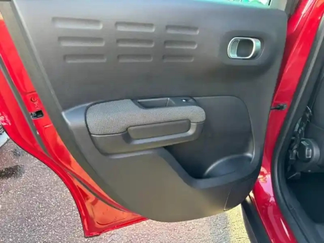 Citroën C3 Aircross puretech 110ch s&amp;s shine — photo 12