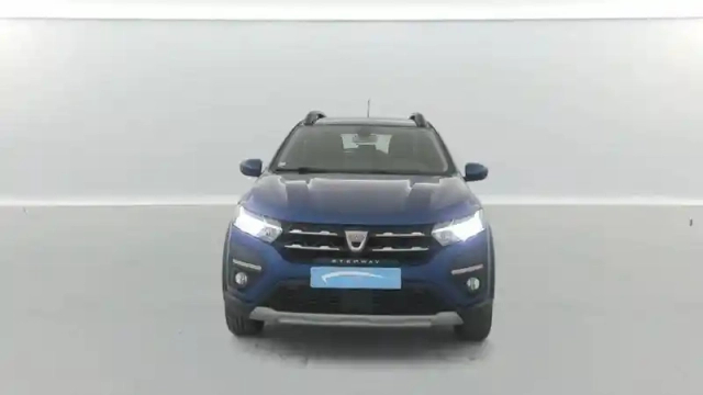 Dacia Sandero eco-g 100 - 22 — photo 1