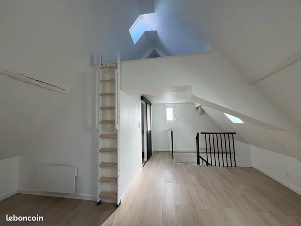 Location maison de ville atypique