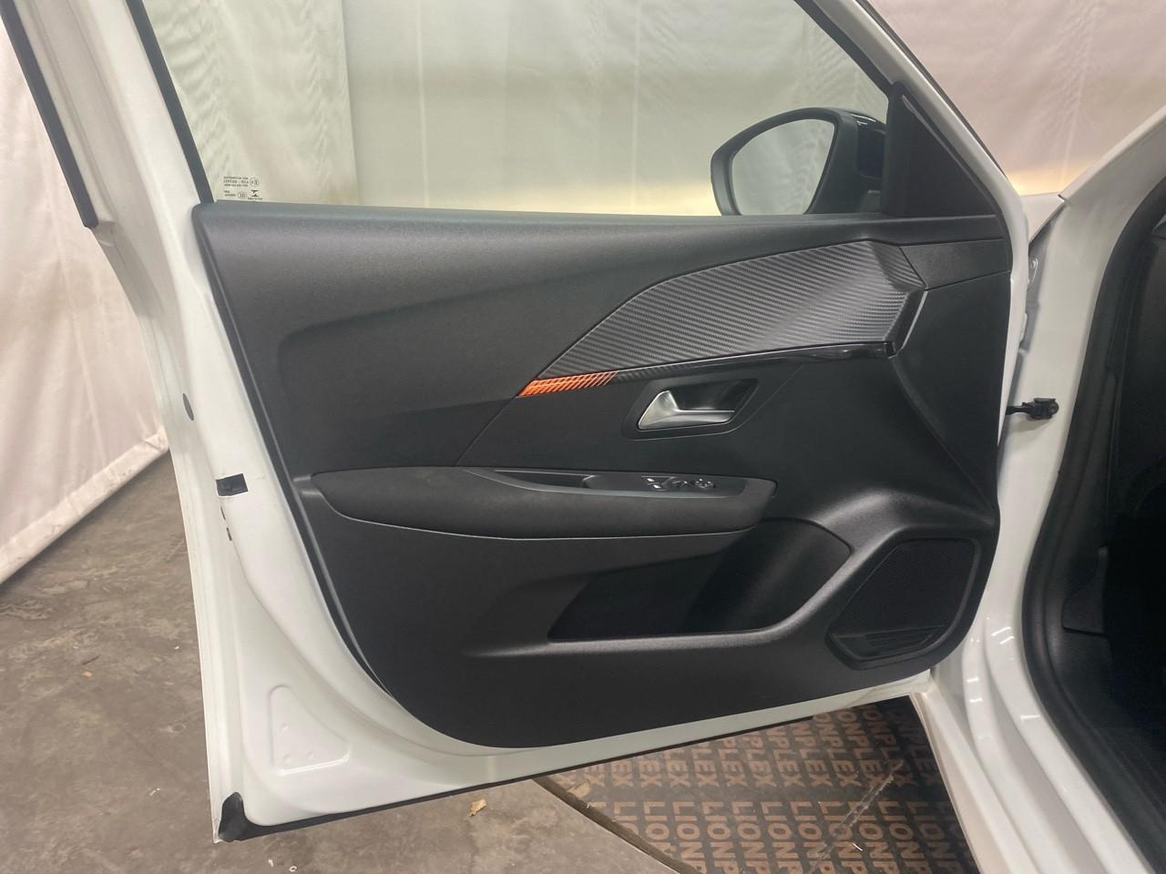 Peugeot 208 puretech 75 s&s bvm5 active — photo 26