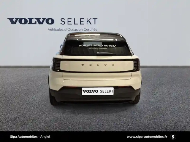 Volvo Ex30 single extended range 272 ch 1edt — photo 2