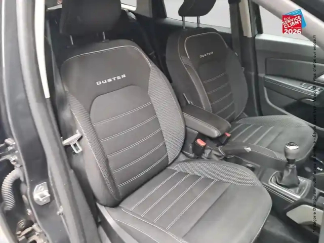 Dacia Duster 1.5 blue dci 115ch prestige + 4x2 — photo 20