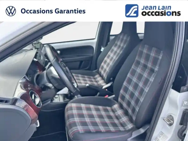 Volkswagen Up 1.0 115 bluemotion technology bvm6 — photo 26