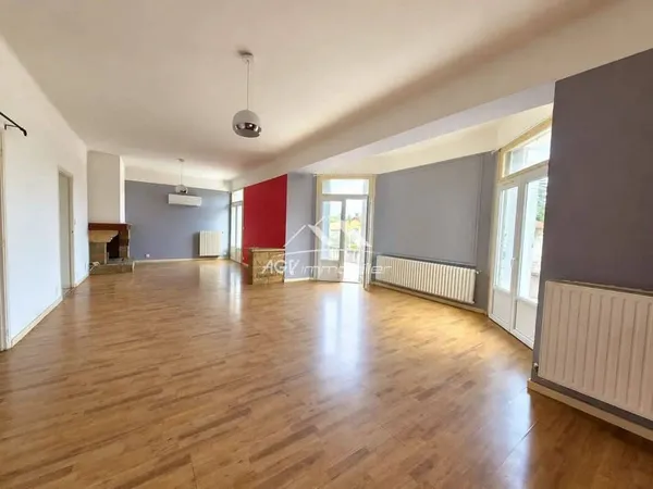 Appartement 4 pièces 129 m²