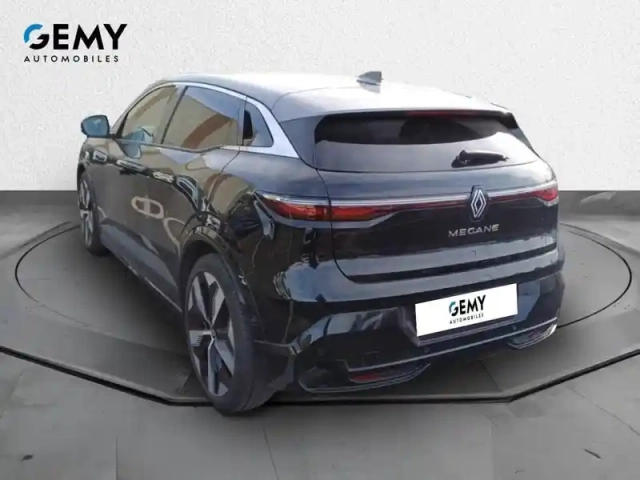 Renault Megane e-tech ev60 220 ch super charge — photo 7
