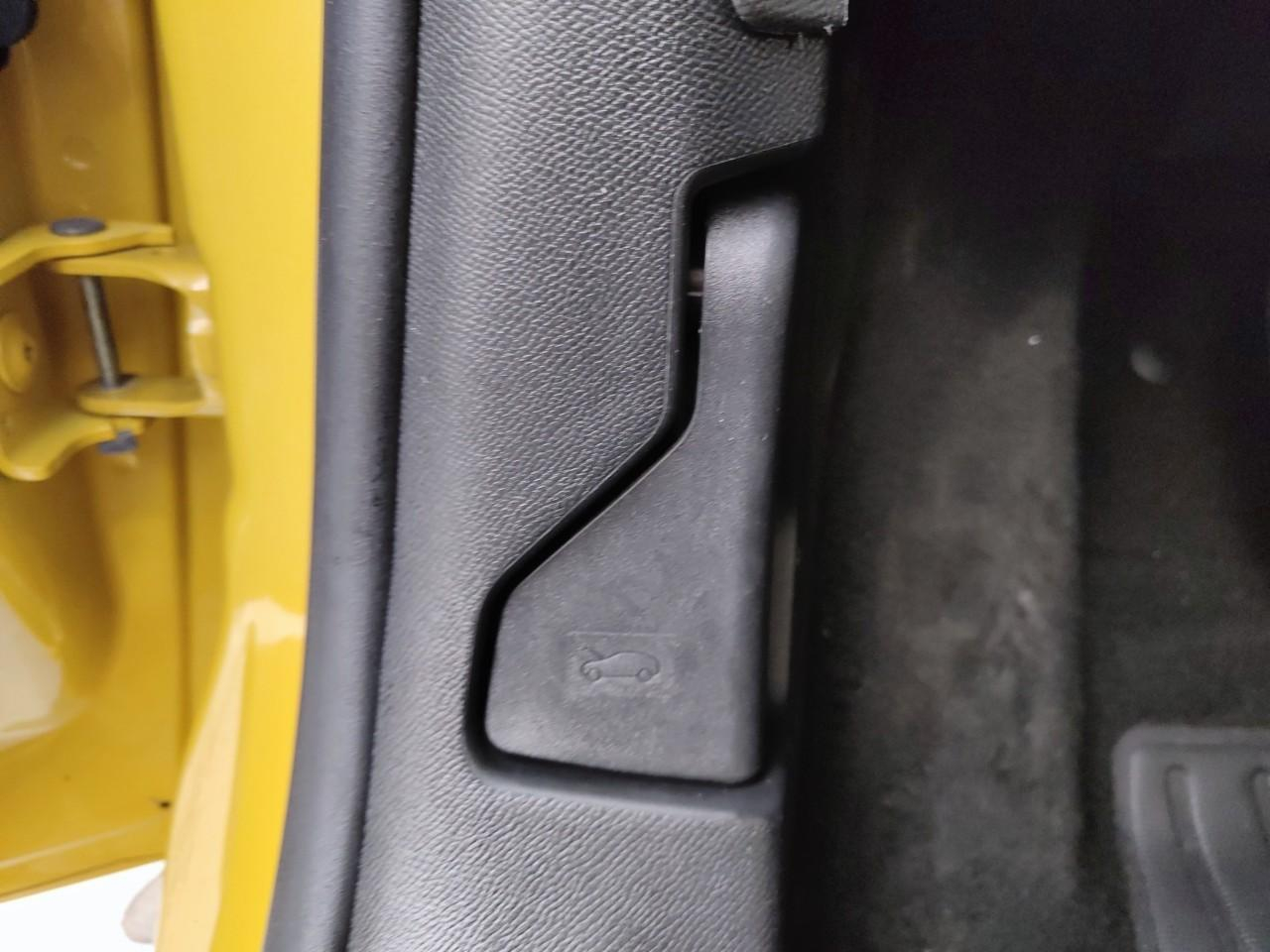 Peugeot 208 bluehdi 100 s&s bvm6 active — photo 33