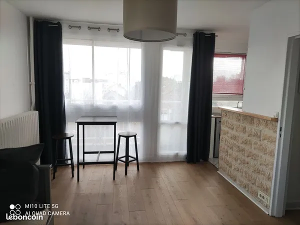 Studio meublé 24m²- RER D- MAISONS-ALFORT