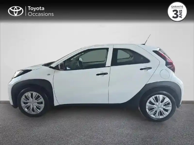 Toyota Aygo X 1.0 vvt-i 72ch active business my23 — photo 3