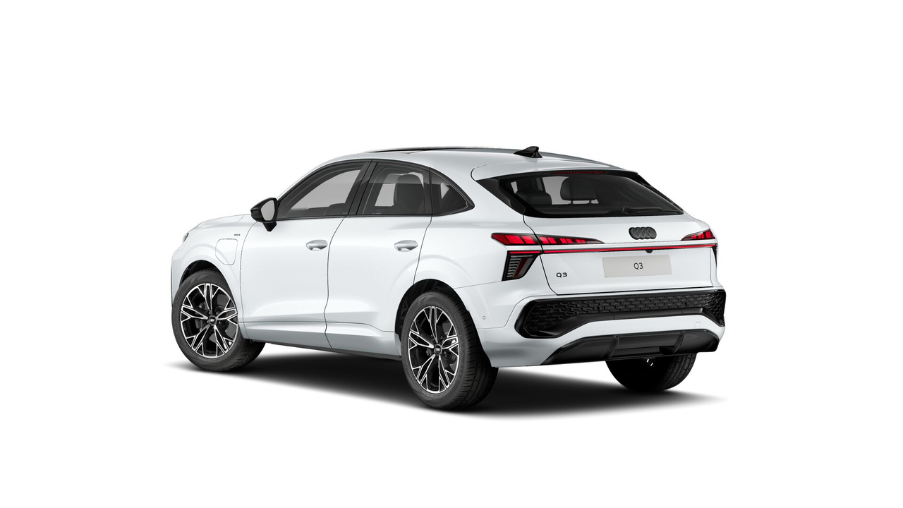 Audi Q3 Sportback e-hybrid 272 ch S tronic 6 — photo 9