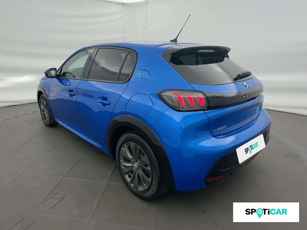 Peugeot 208 e-208 136ch allure — photo 7