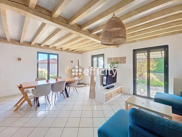 Maison 5 pièces 176 m²