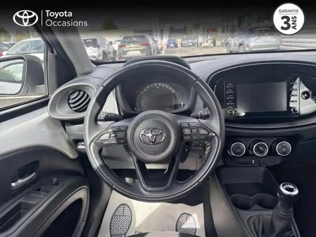 Toyota Aygo X 1.0 vvt-i 72ch dynamic — photo 9