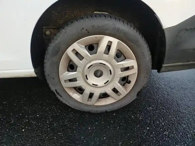 Ford Transit Connect l1 2.0 ecoblue 102ch fourgon trend — photo 13