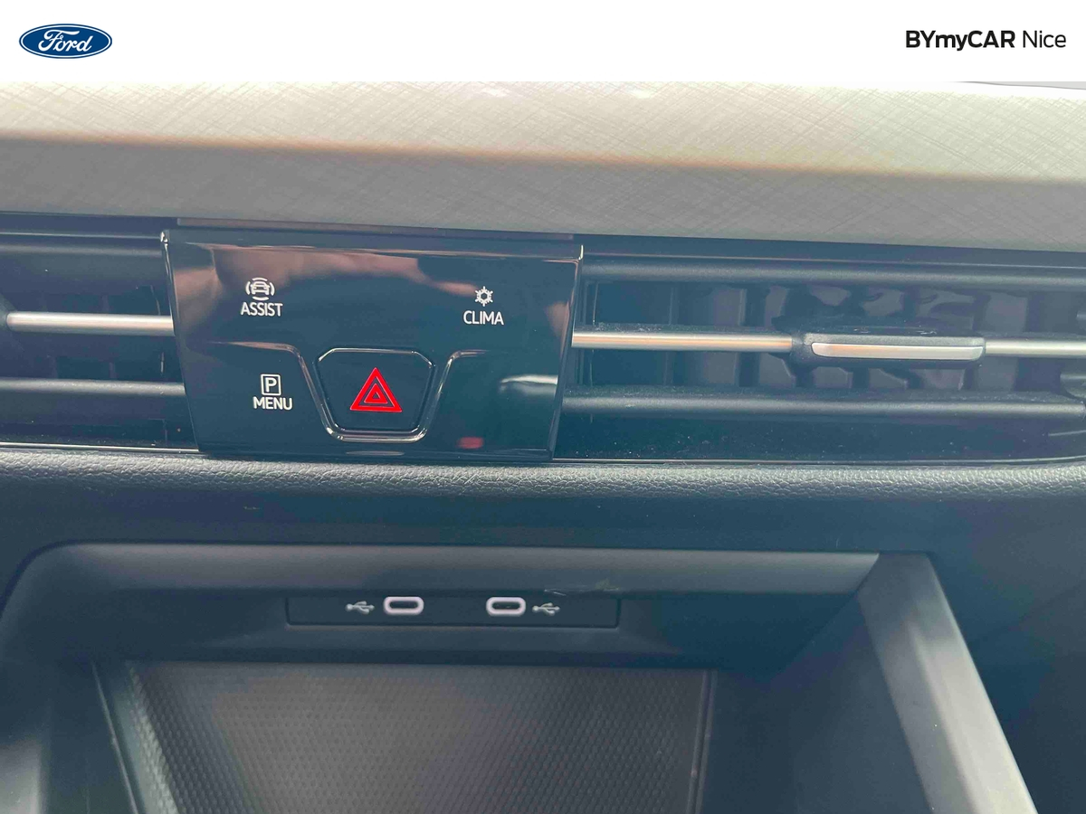 Volkswagen Golf 1.0 TSI OPF 110 BVM6 — photo 18