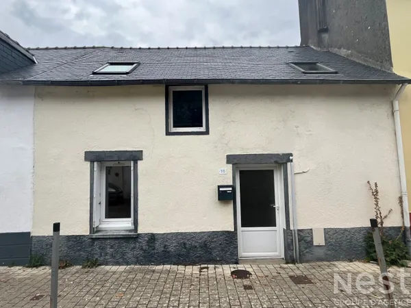 À louer ? Maison de ville avec 2 chambres au centre de Pluvigner, 53.32 m2