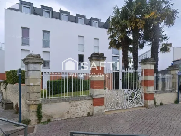 CHALLANS CENTRE - APPARTEMENT LUMINEUX AVEC BALCON & PARKING SOUTERRAIN
