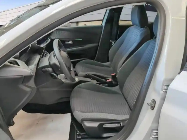 Peugeot 208 puretech 100 s&amp;s bvm6 — photo 41