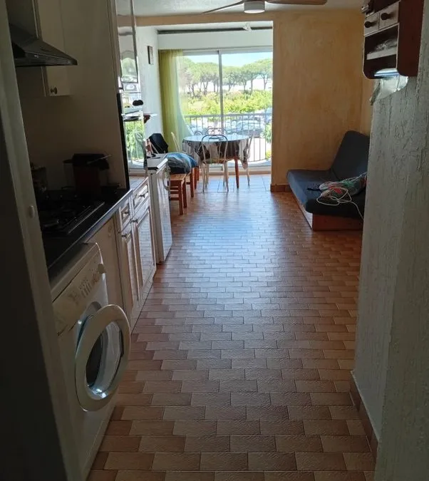 Photo 3
