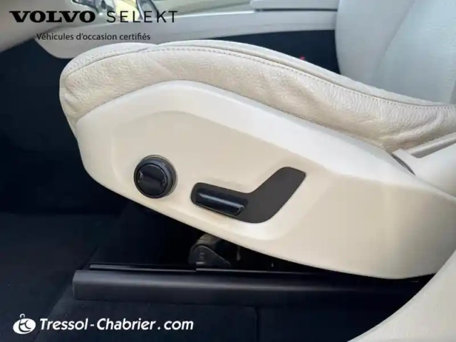 Volvo Xc60 b4 (diesel) 197 ch geartronic 8 momentum business — photo 28