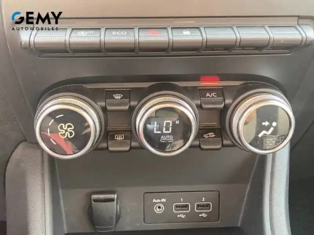 Renault Captur tce 130 edc fap — photo 12