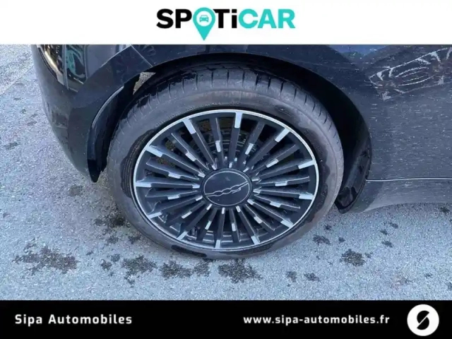 Fiat 500 e 118 ch — photo 27