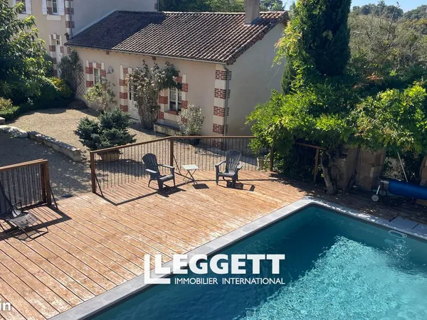 Maison 18 pièces 418 m²