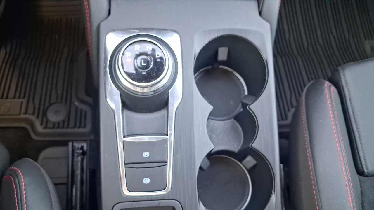Ford Kuga 2.5 Duratec 180 ch FlexiFuel FHEV E85 Powershift — photo 22