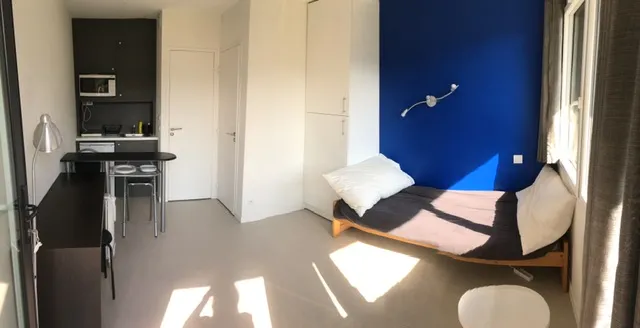 Photo 1