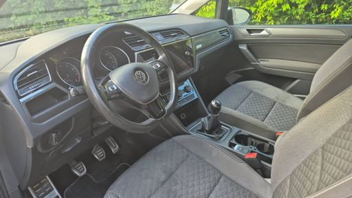 Volkswagen Touran 1.0 TSI 115 - Connect – 2019 – 91222 km – Essence – Boîte Manuelle — photo 20