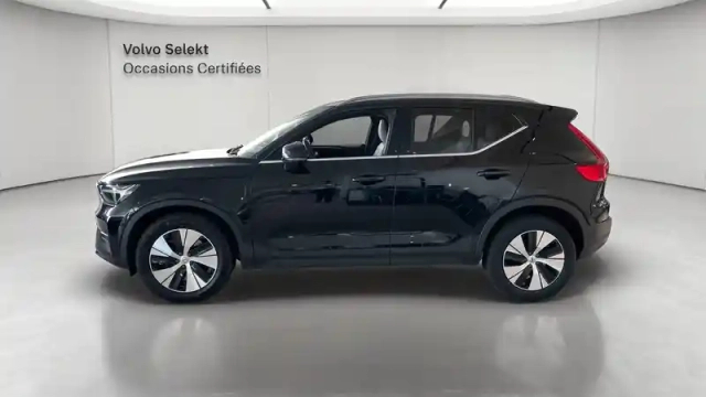 Volvo Xc40 t4 recharge 129+82 ch dct7 — photo 2