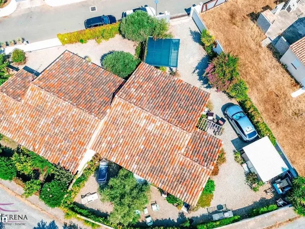 Propriété 4 pièces 79 m²
