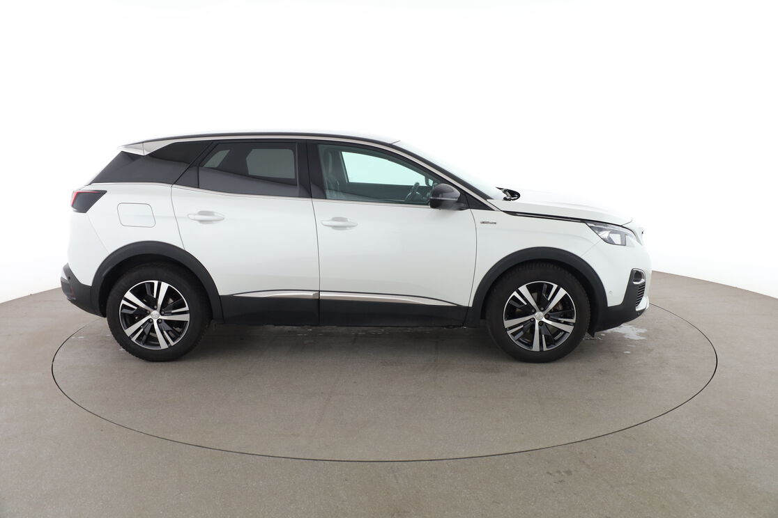 Peugeot 3008 1.5 Blue-HDi GT Line — photo 6
