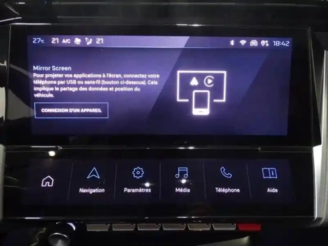 Peugeot 308 1.2 puretech 130ch s&amp;s allure pack — photo 14