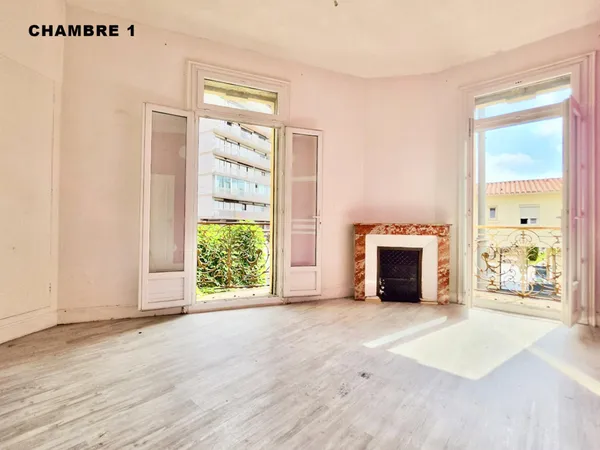 Appartement T3 traversant de 80 m² (1er étage) + Cave (6m2) - Pas de syndic = Pas de charge
