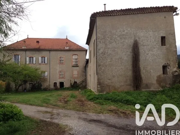 Immeuble 1000 m²