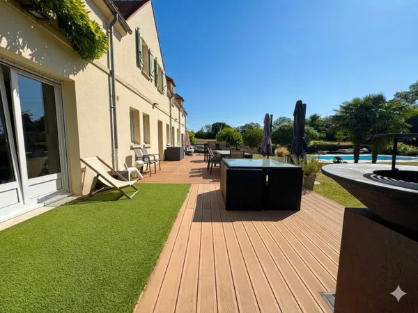 Maison Familiale avec piscine SENLIS