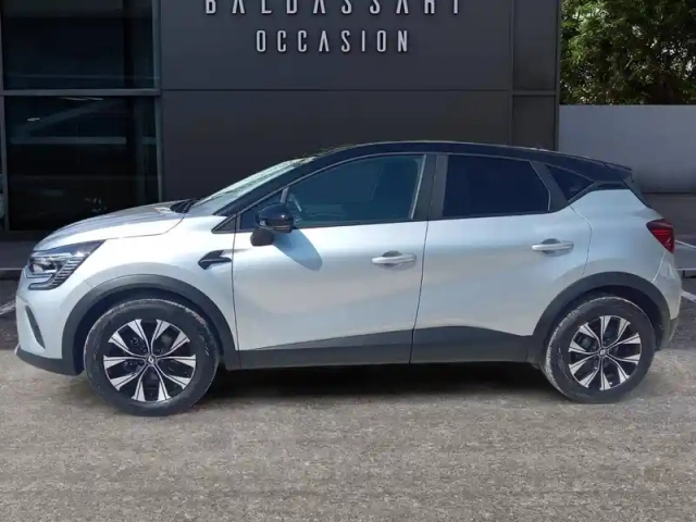 Renault Captur tce 100 gpl — photo 2
