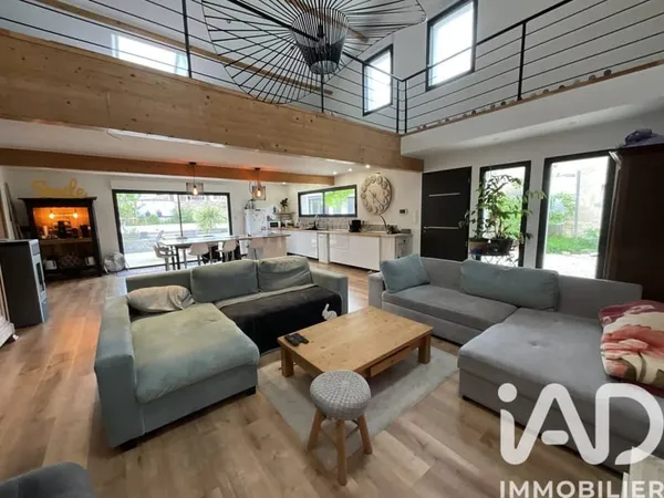 Maison 5 pièces 150 m²