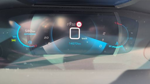 Peugeot 208 1.2 PureTech 100 - Allure Pack – 2021 – 14073 km – Essence – Boîte Manuelle — photo 26
