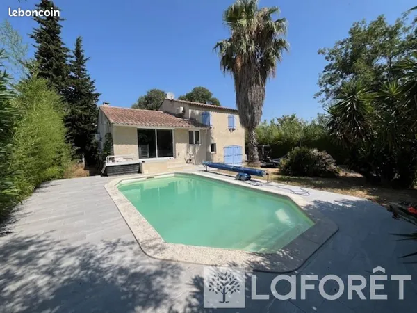 Maison 6 pièces 135 m²