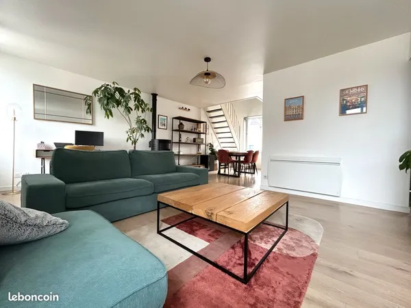 HYPERCENTRE - Appartement T4 duplex au 2e (et dernier) étage - Traversant et lumineux