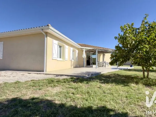Maison de plain-pied 4 pièces 109 m²