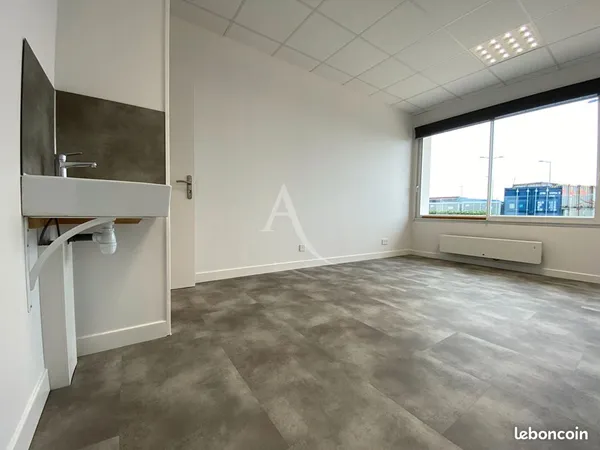 Local 16 m² LA BARRE DE MONTS