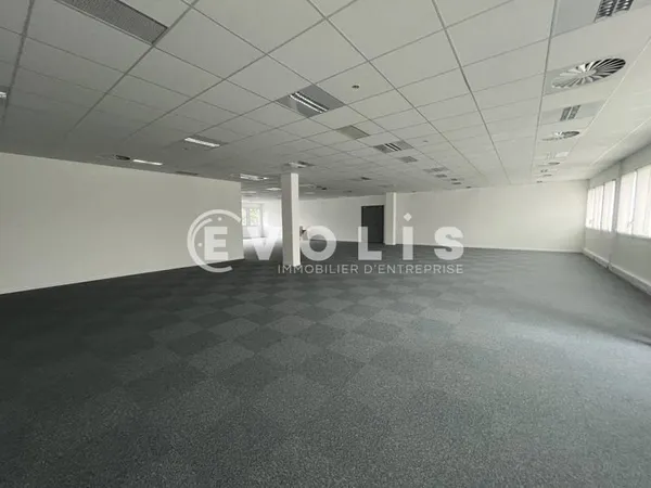 Bureaux 354 m²