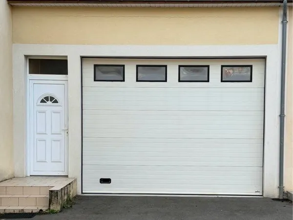 Location Garage Sécurisé Hivernage / Box de stockage