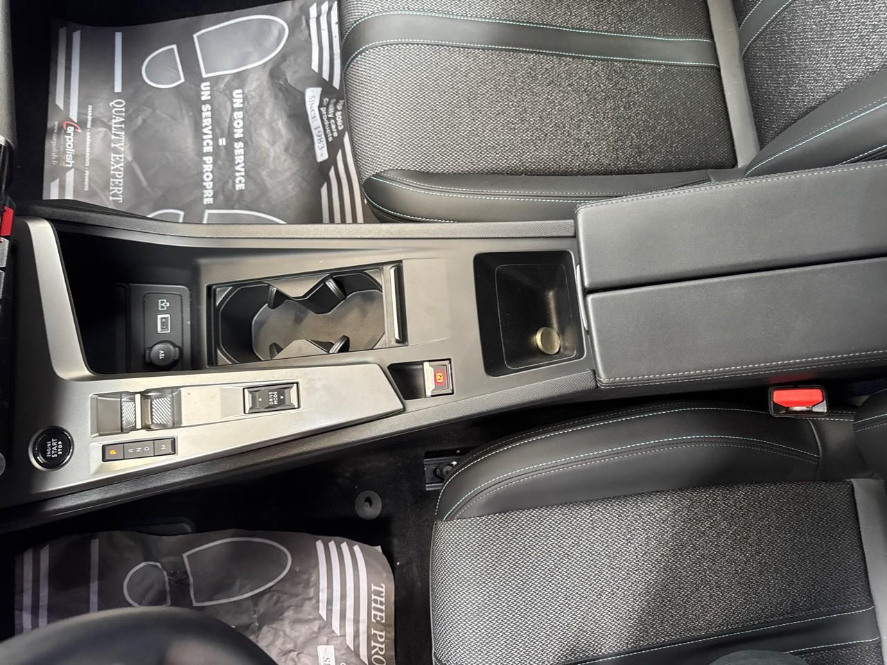 Peugeot 308 1.5 bluehdi 130ch s&s allure eat8 — photo 25