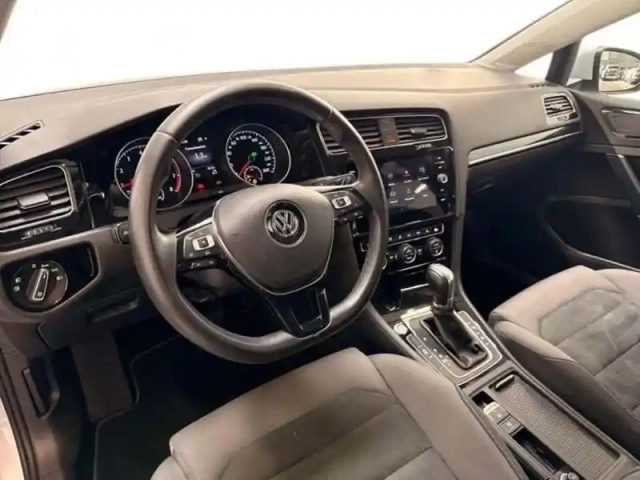 Volkswagen Golf 1.4 tsi 125 dsg7 carat — photo 19