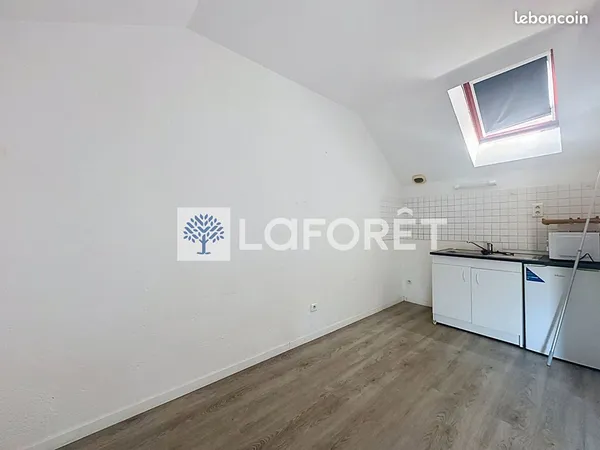 Studio 1 pièce 16 m²
