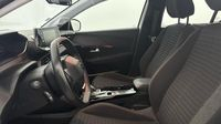 Peugeot 208 e-208 136ch Active — photo 12