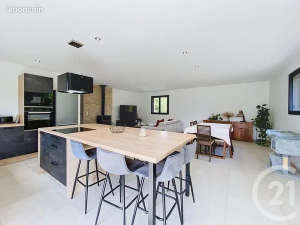 Maison 5 pièces 128 m²